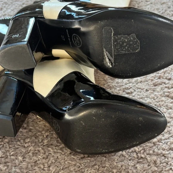 CHANEL - “AUTHENTIC” White and Black Heeled Boots - Picture 6 of 8